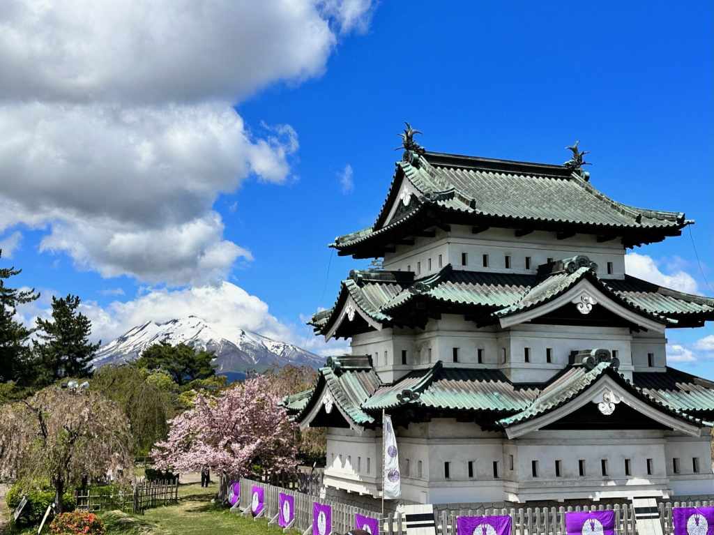 弘前城