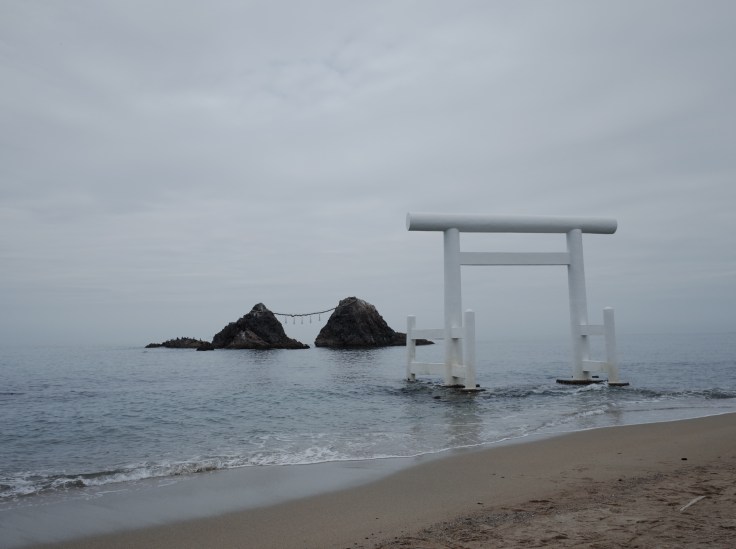 系島一日遊！夫妻岩、海鮮料理、好吃到噴淚的花鹽布丁